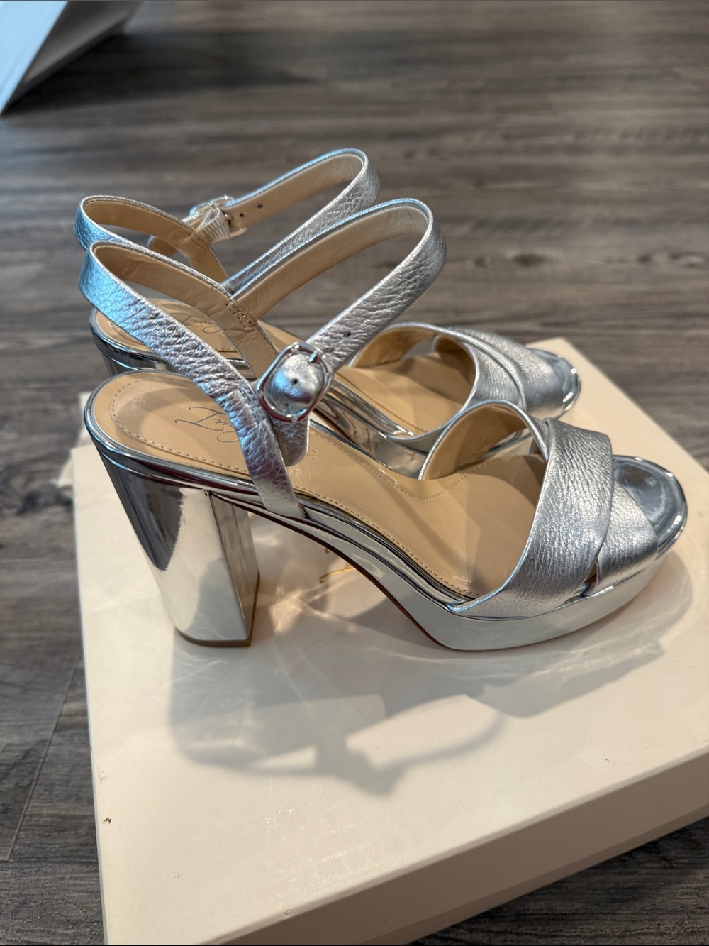 NWT Imagine by Vince Camuto Valora Silver Metallic Platform Block Heel Sandals - Picture 8 of 13